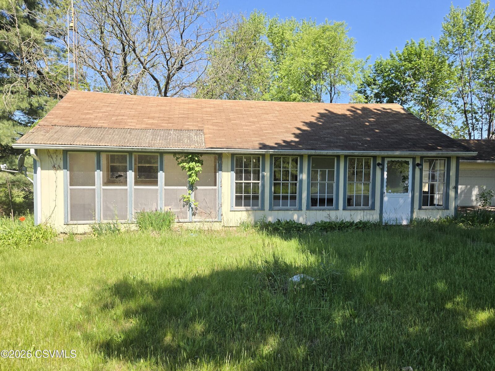Property Photo:  4490 Paradise Road  PA 17777 