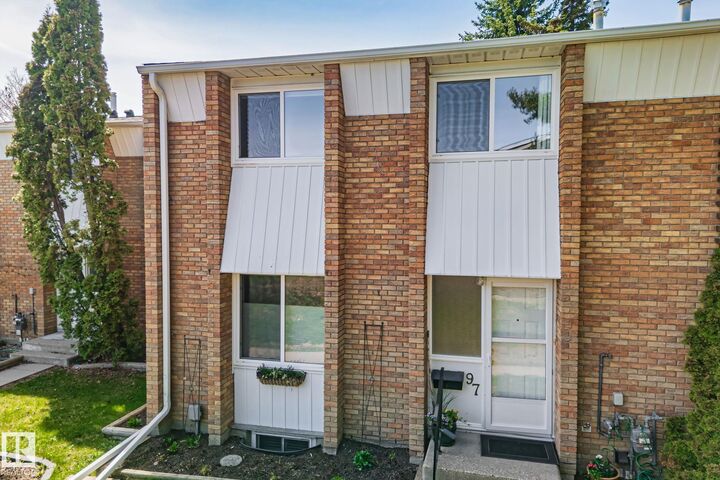 Property Photo:  97 Ridgewood  AB T8A 0E9 