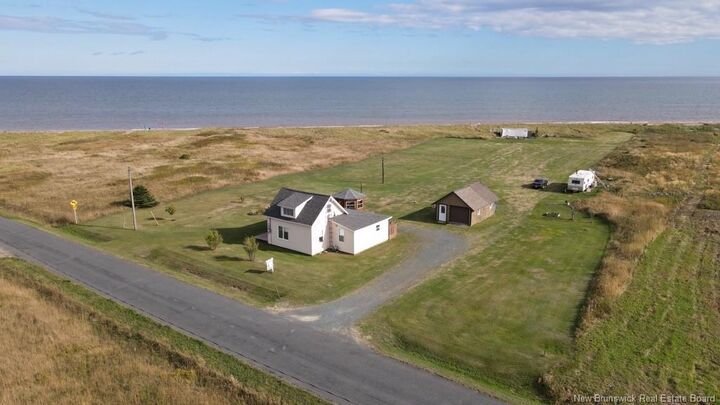 Property Photo:  1645 Ch. Wilson Point  NB E8T 2G8 