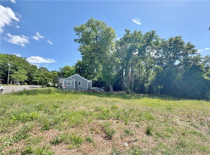 Property Photo:  1911 Overlook Drive  NC 28301 