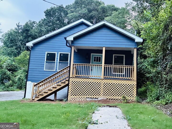 Property Photo: 277 Barfield Avenue SW GA 30310