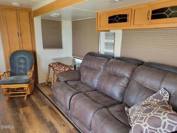 Property Photo:  9647 North Shore Drive  ND 58413 