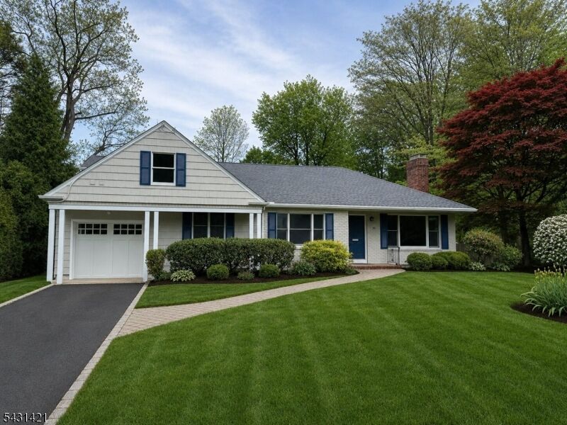 Property Photo:  130 Greenwood Road  NJ 07092 