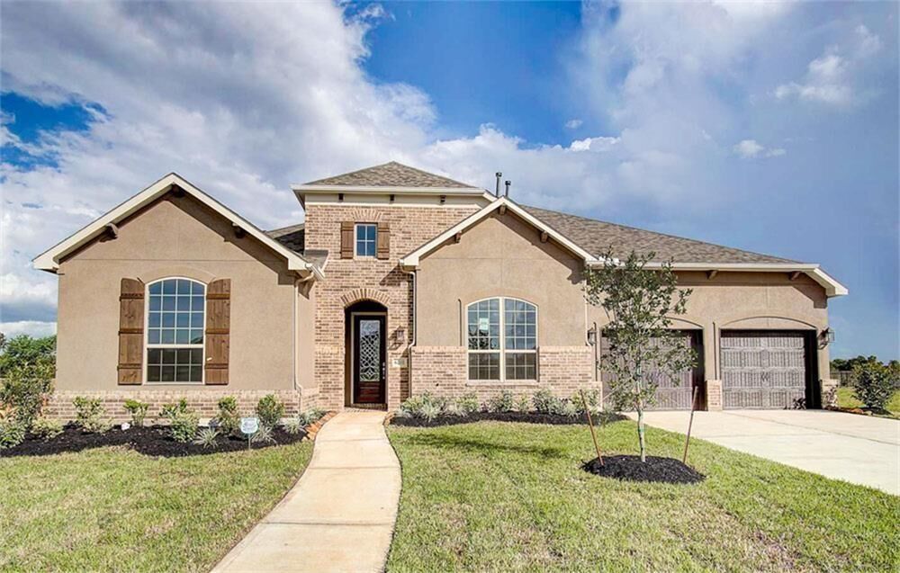 Property Photo:  6202 Meadow Bluff Court  TX 77407 