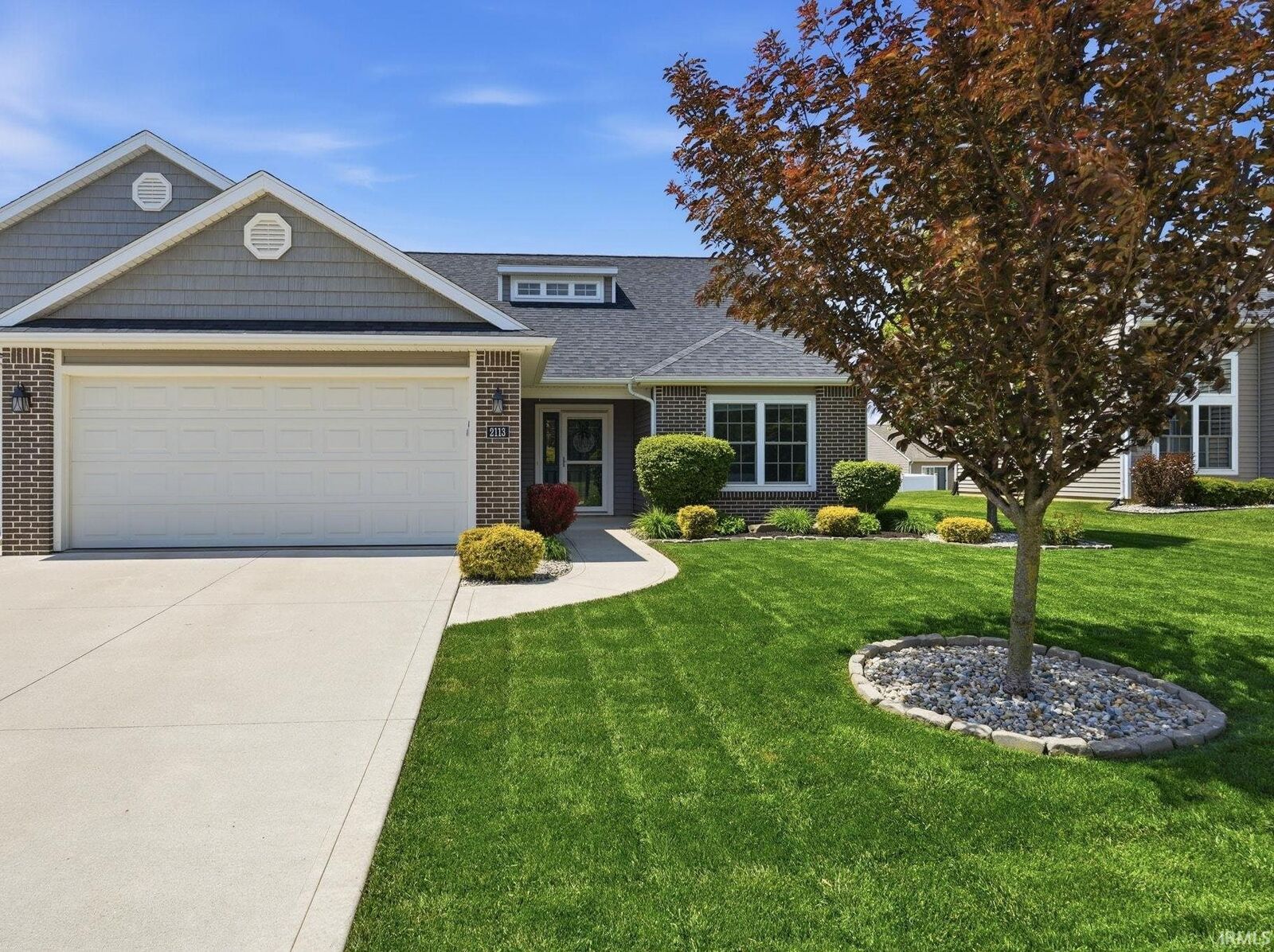 Property Photo: 2113 Meadowsweet Parkway IN 46808