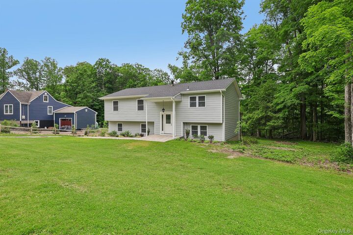 Property Photo: 2853 Hedwig Drive NY 10598