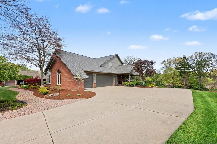 Property Photo:  7773 Frampton Drive  MI 48095 