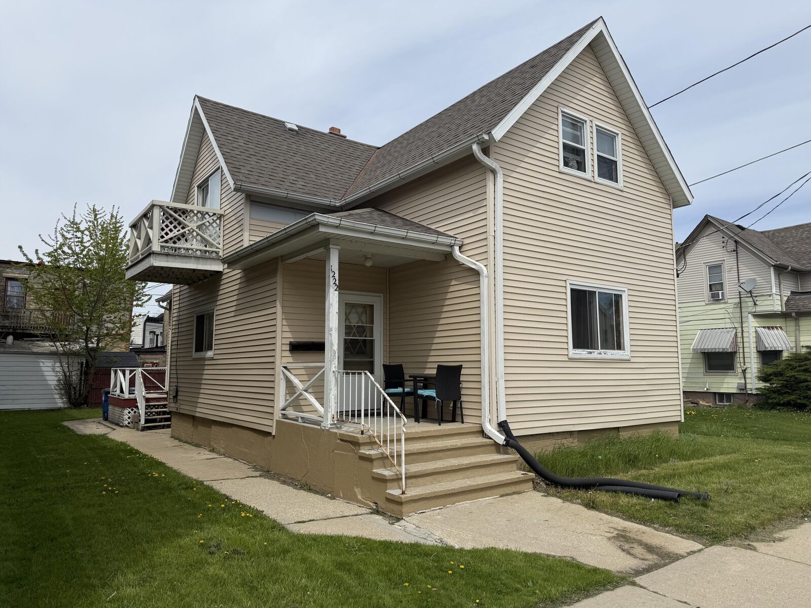 Property Photo: 1222 Buchanan St WI 53402