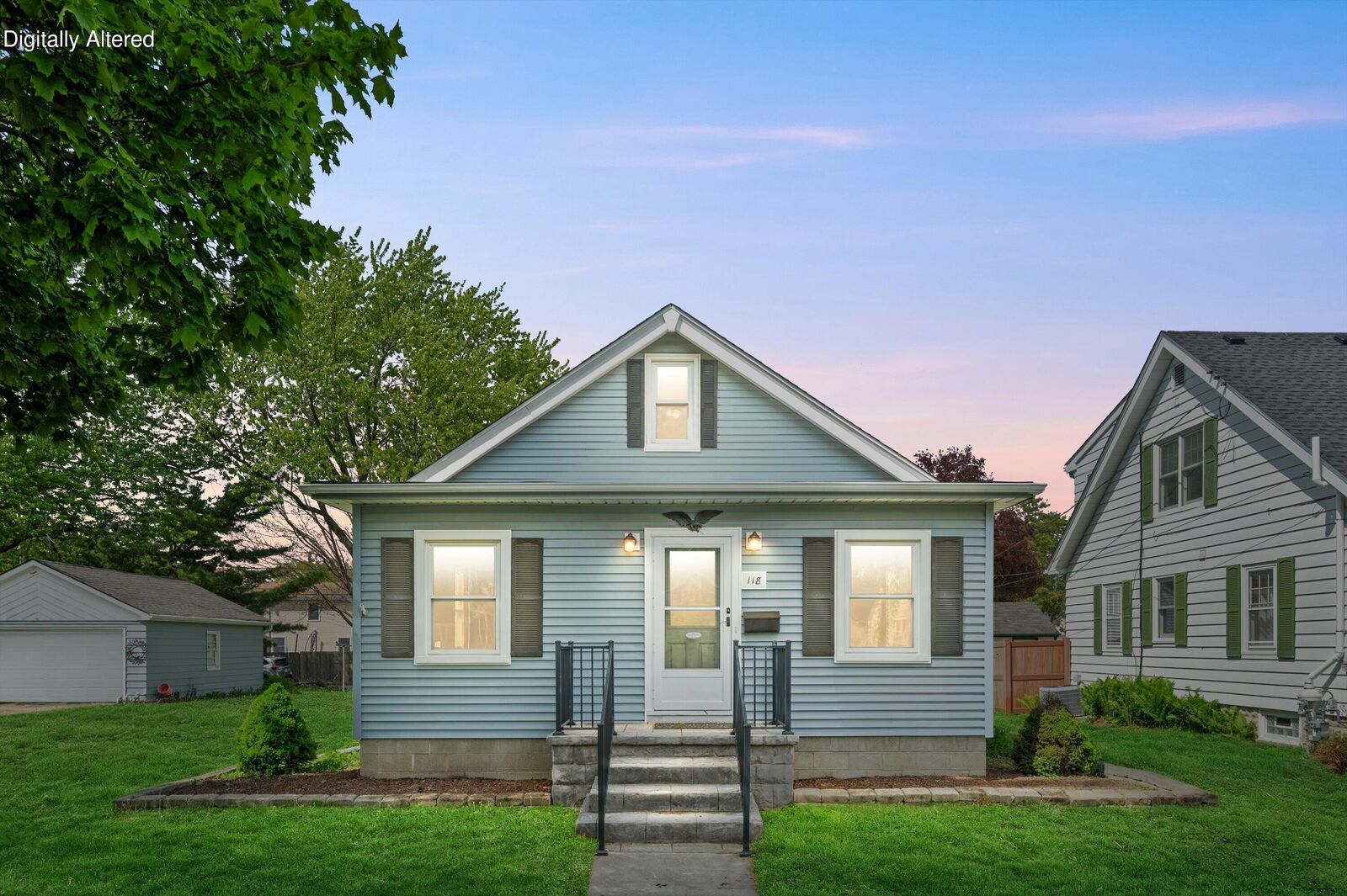 Property Photo: 118 W Roberta Ave WI 53186