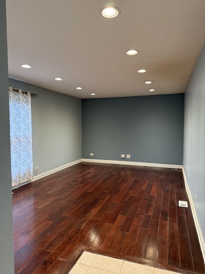 Property Photo:  1471 Brandywyn Lane  IL 60089 
