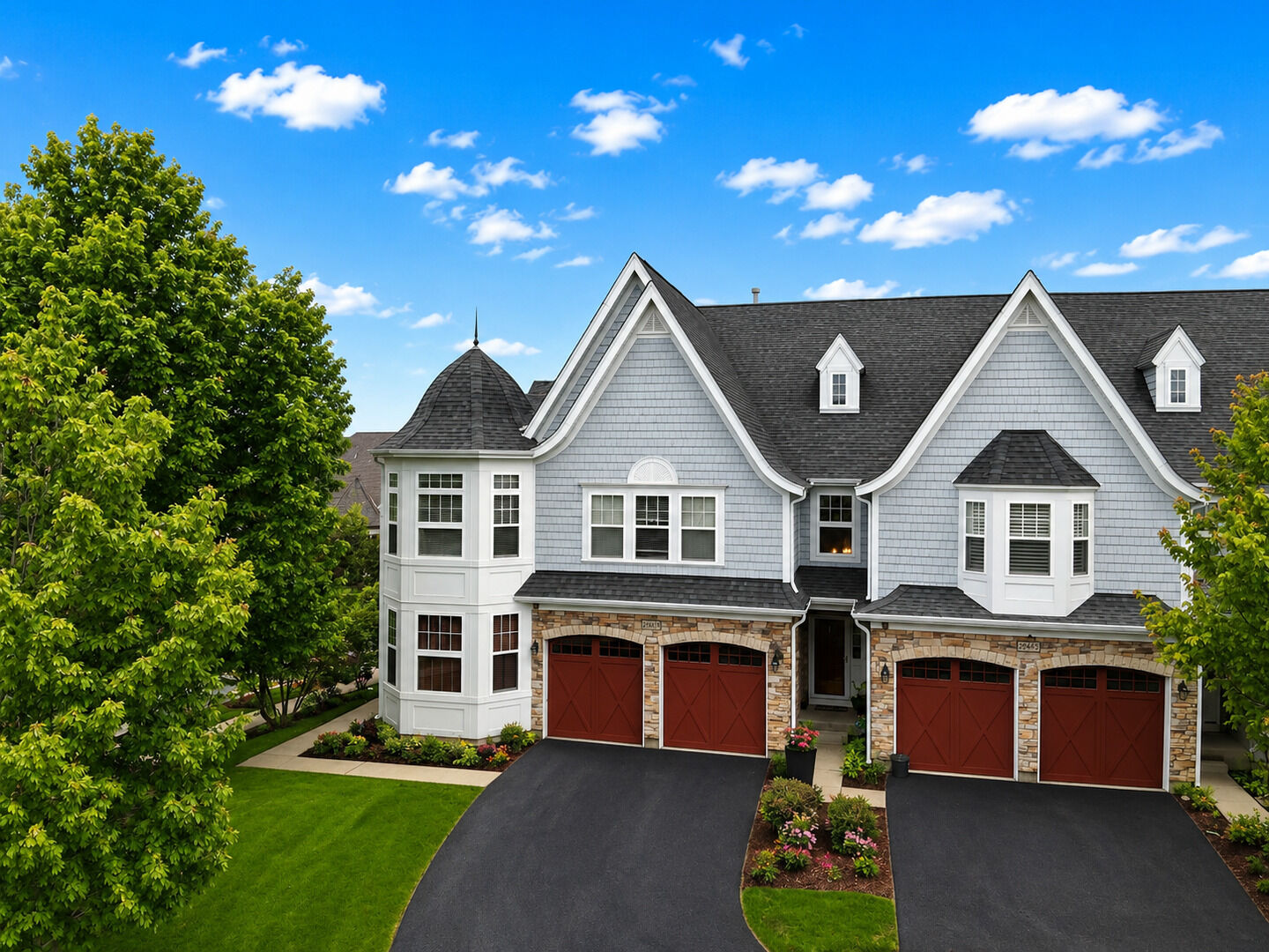 Property Photo: 21889 W Talia Lane IL 60010