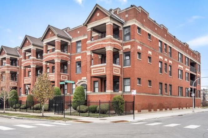 Property Photo:  6511 S Blackstone Avenue 3  IL 60637 