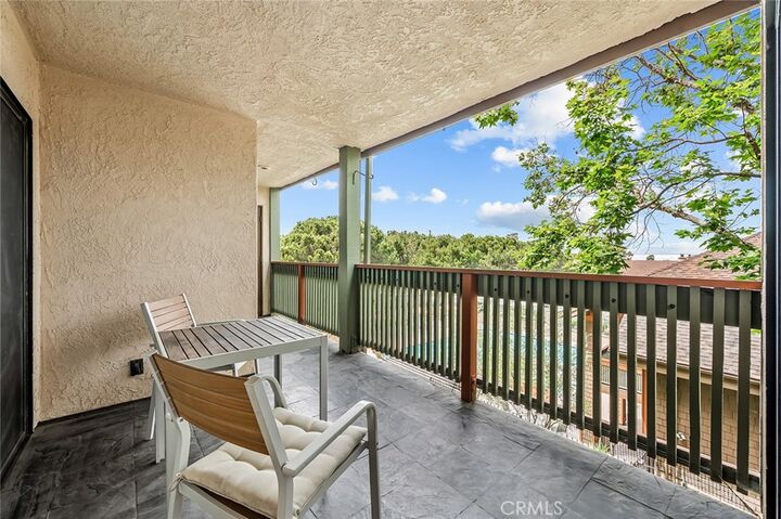 Property Photo: 2514 E Willow Street 105 CA 90755