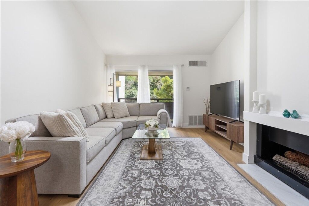 Property Photo: 1621 Hotel Cir S E325 CA 92108