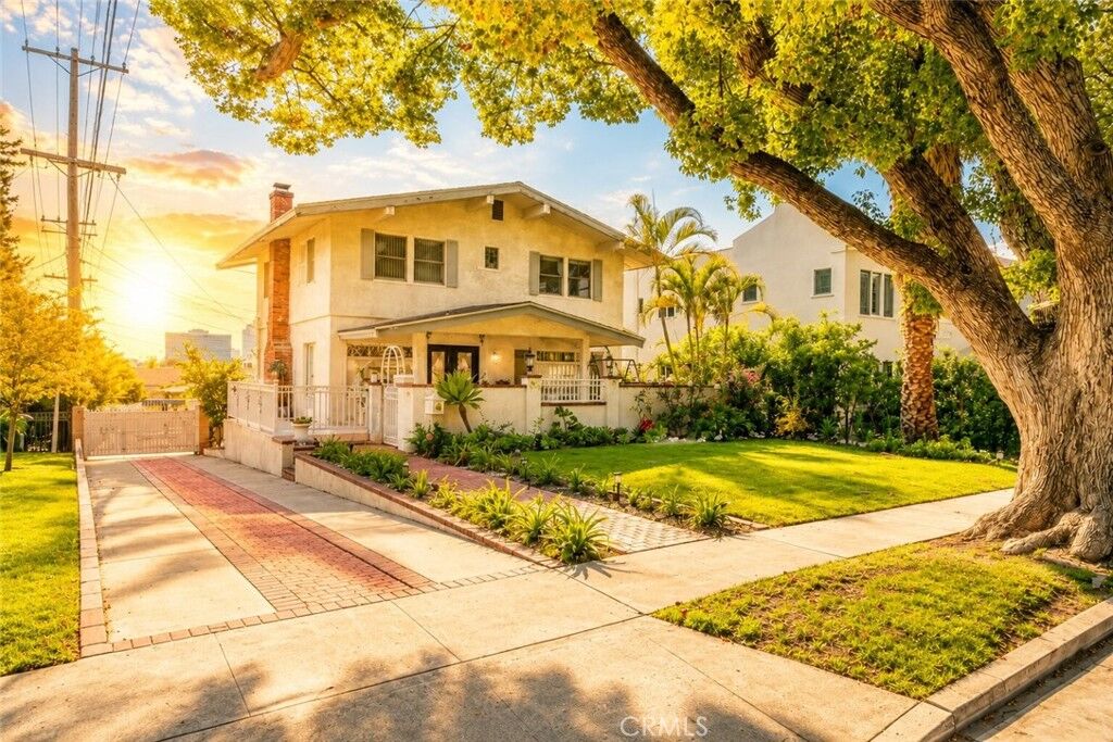 Property Photo:  314 E Randolph Street  CA 91207 