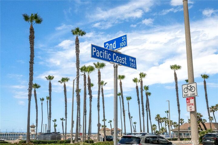 Property Photo:  200 Pacific Coast M-9  CA 92648 
