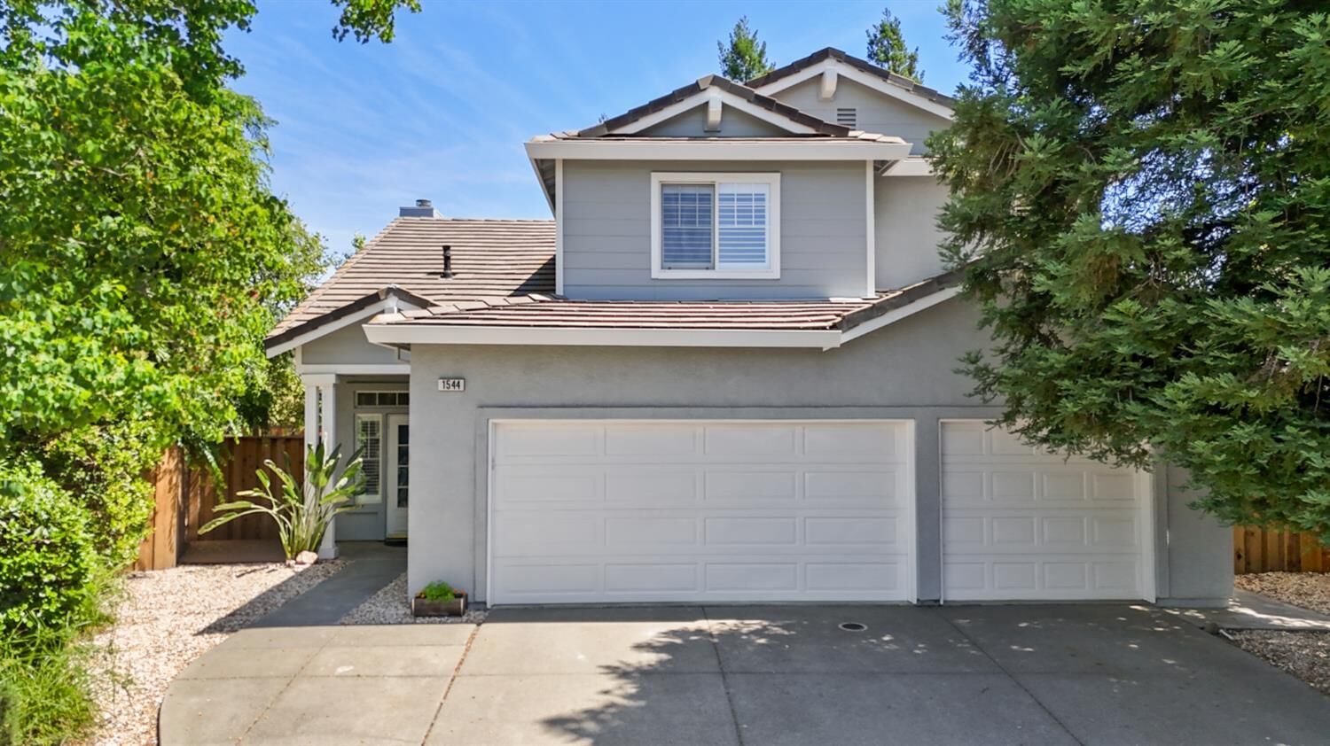 Property Photo:  1544 Pinnacles Street  CA 95616 