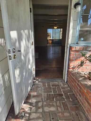 Property Photo: 2042 Rutledge Way CA 95207
