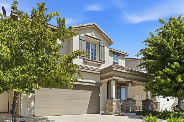 Property Photo:  10337 Dynamic Way  CA 95757 