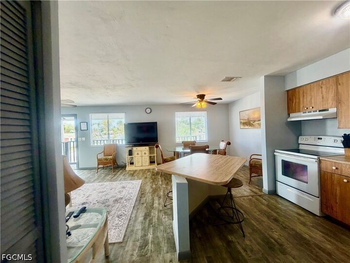 Property Photo:  200 Mid Island Drive  FL 33931 