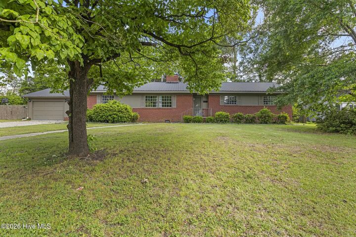 Property Photo: 310 E Cliff Street NC 28466