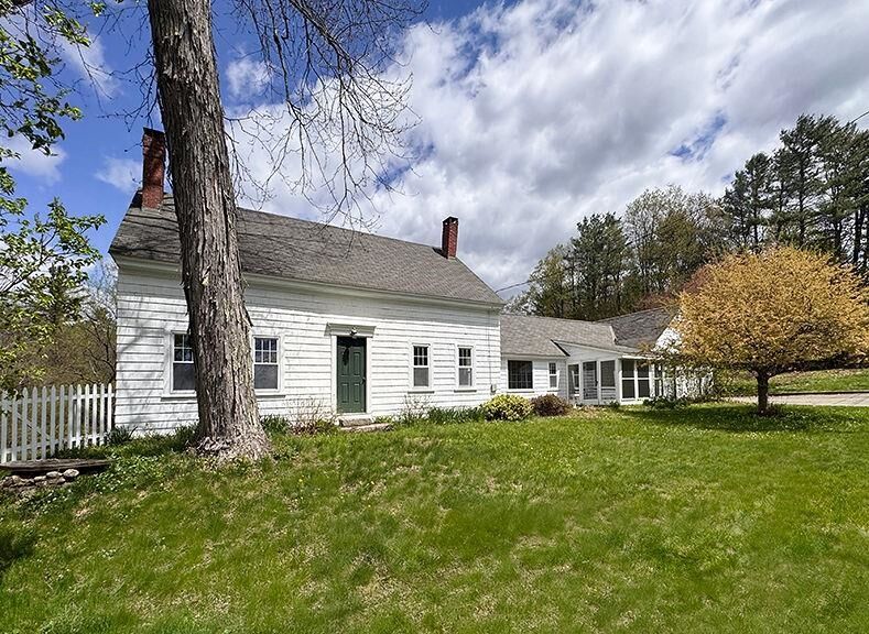 Property Photo:  70 Church Street  NH 03456 