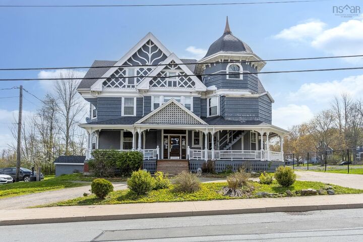 257 Wiley Avenue S — photo 1