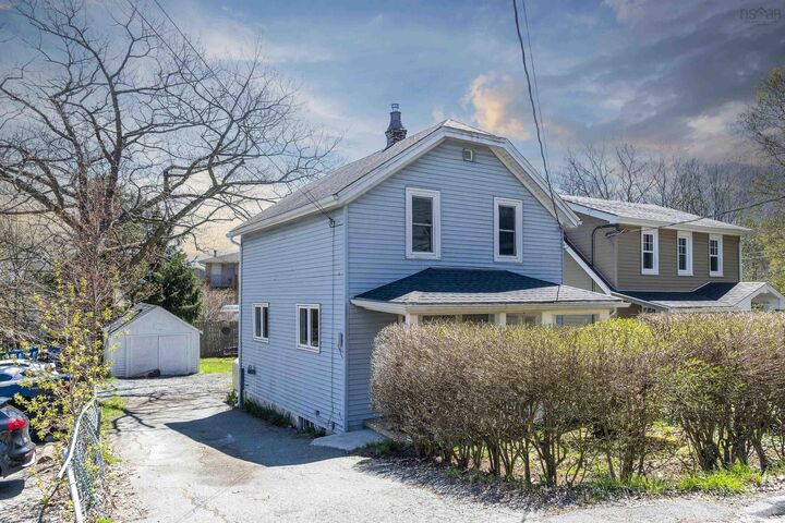 13 McFatridge Road — photo 1
