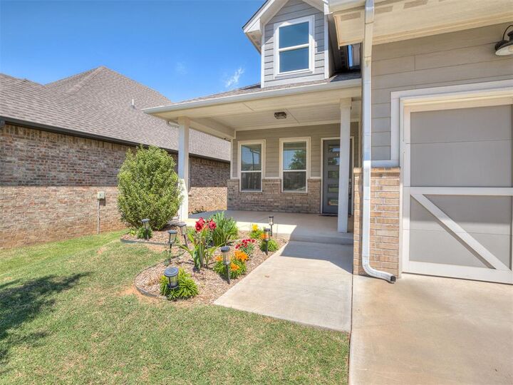 Property Photo:  2040 Asaro Way  OK 73034 