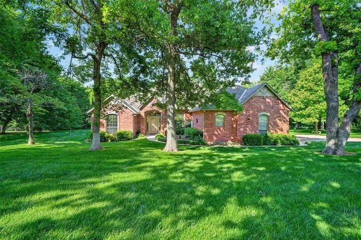 Photo de la propriété:  7400 Oakwood Creek Road  OK 73034 