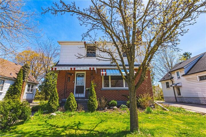 Property Photo:  5 West 3rd Street Main  ON L9C 3J5 