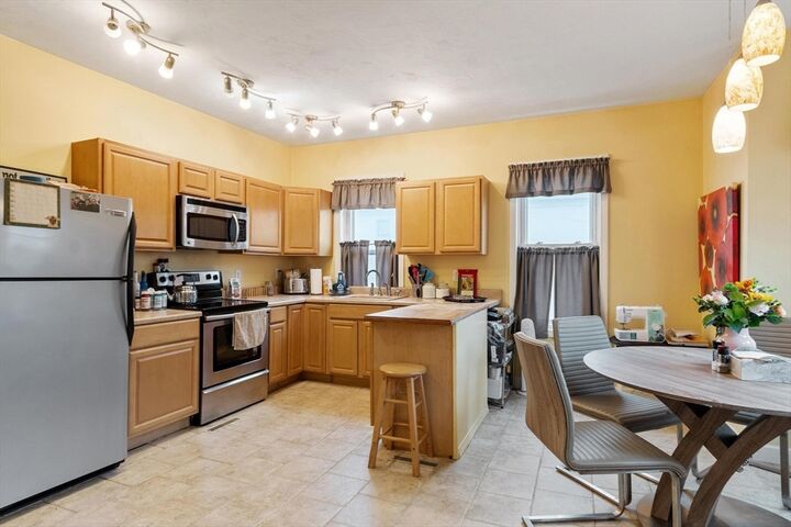 Property Photo:  19 Washington St  MA 01453 
