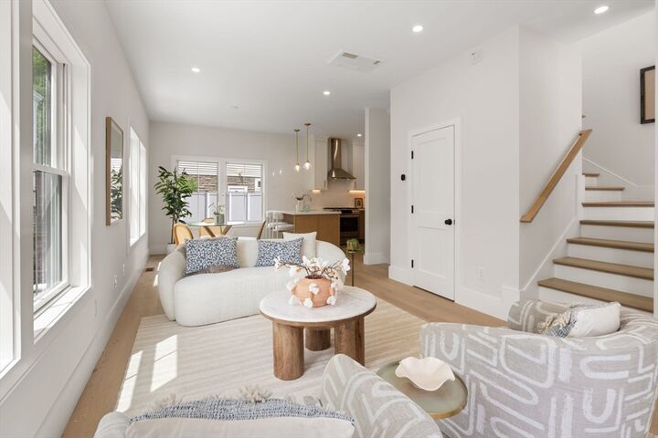 Property Photo: 326 Lowell Street 4 MA 02145