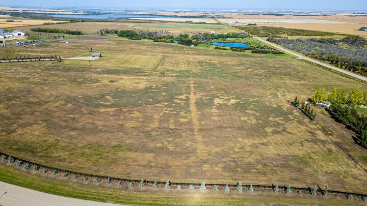 Property Photo:  714040 71 Range Rd 3  AB T8W 5J5 