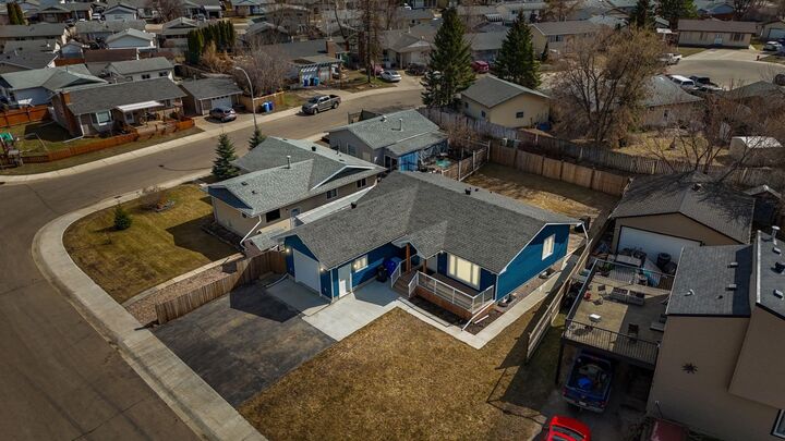 121 Demers Drive — photo 1