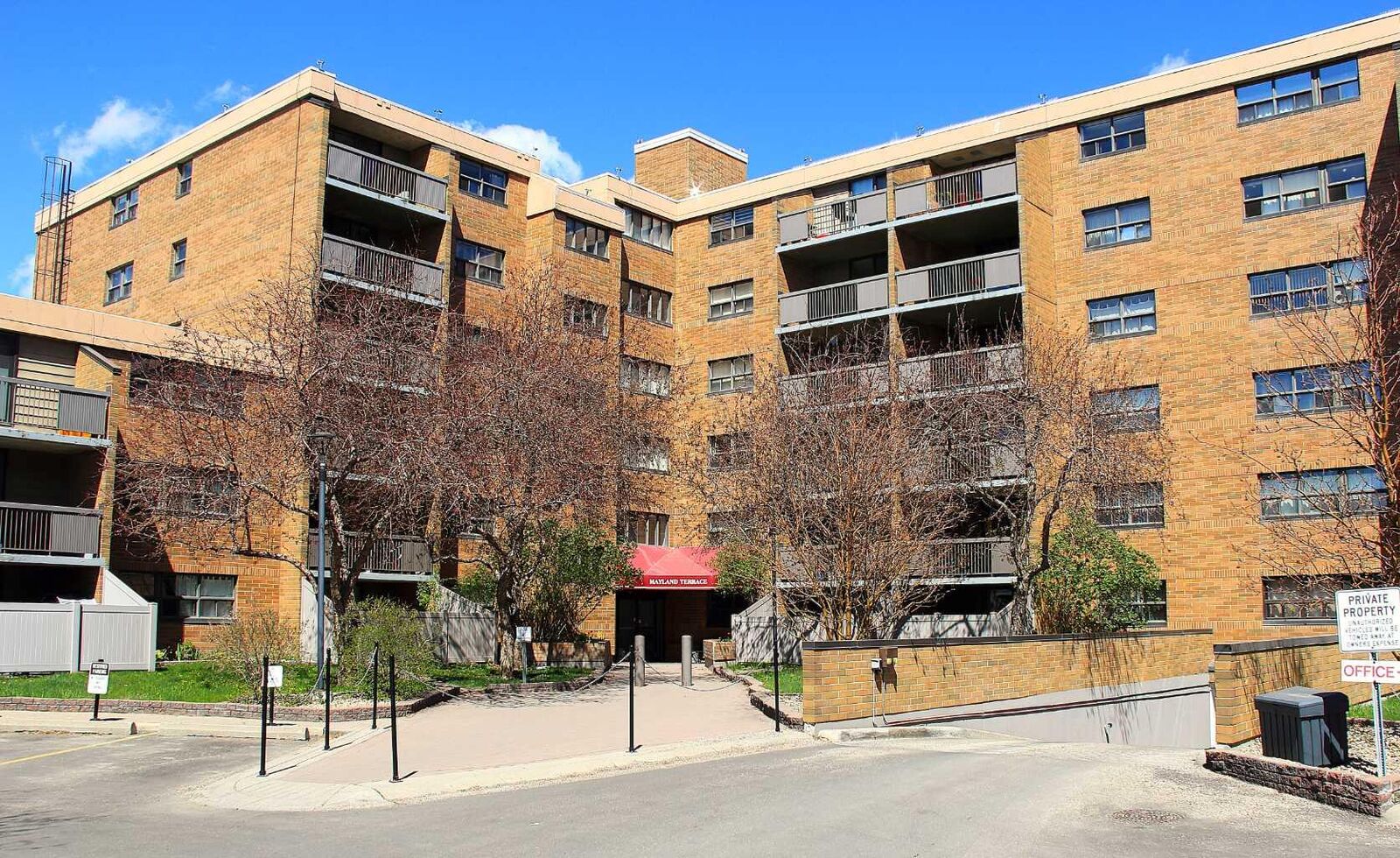 Property Photo:  30 McHugh Court NE 223  AB T2E 7X3 