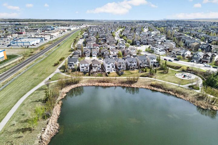 Property Photo: 130 Morningside Point SW AB T4B 3M3