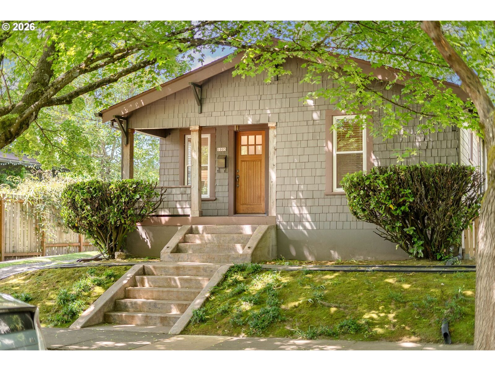 Property Photo: 1005 SE Tenino St OR 97202
