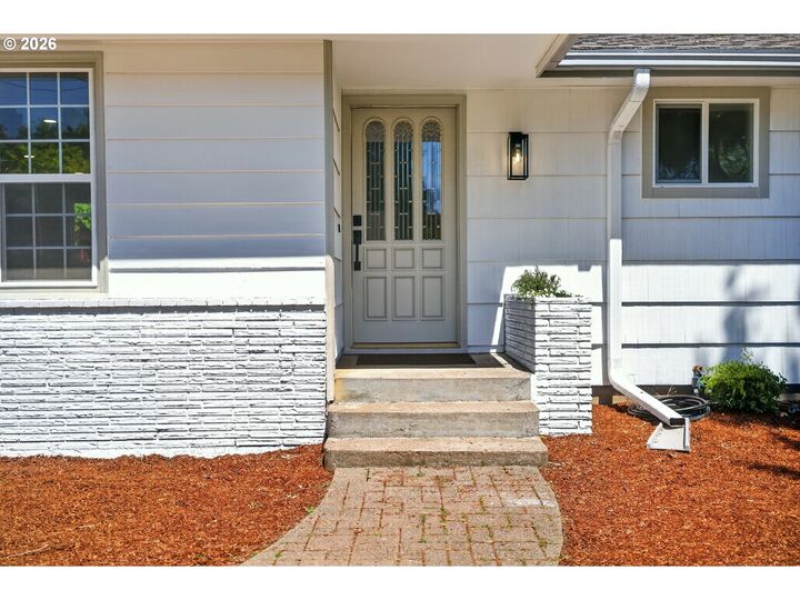 Property Photo:  663 Linda Ave NE  OR 97303 