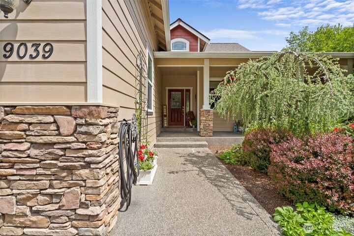 Property Photo:  9039  176th Avenue SW  WA 98579 