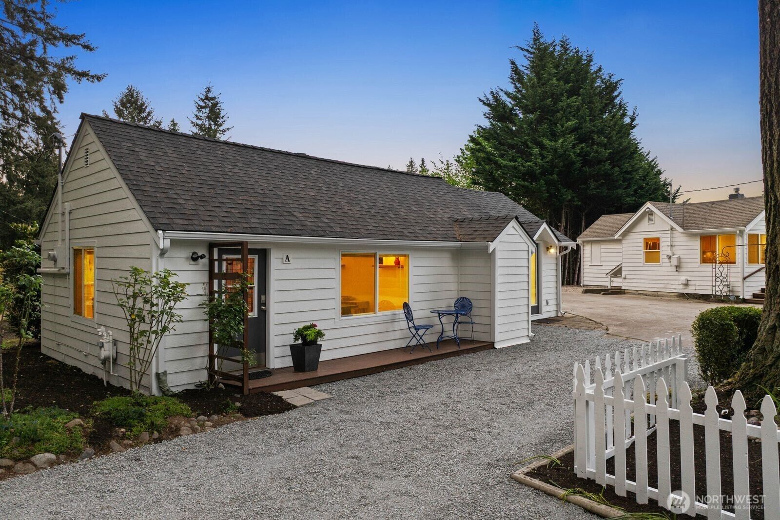 Property Photo:  17800  185th Avenue NE  WA 98072 