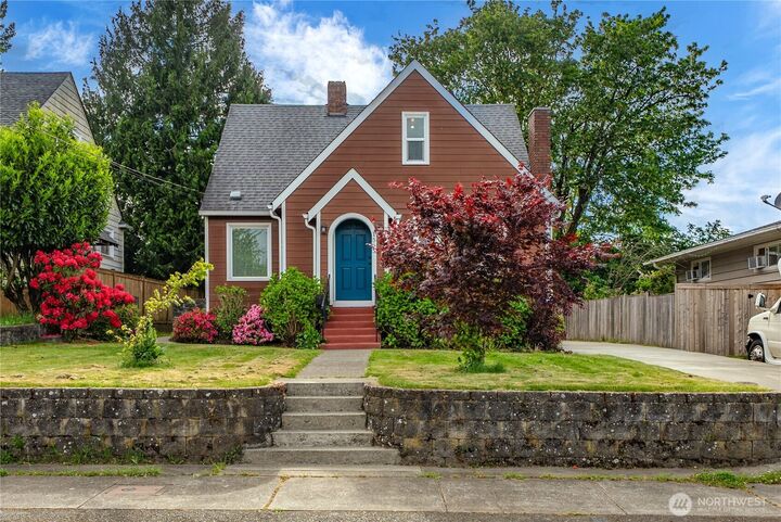 Property Photo:  1555  High Avenue  WA 98337 