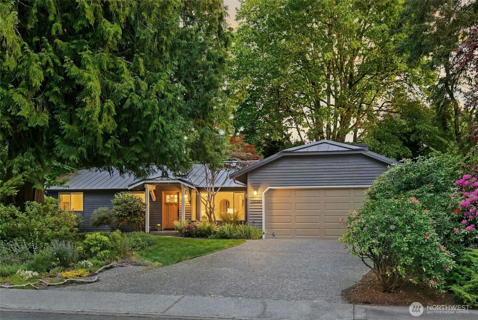 Property Photo:  13038 NE 184th Place  WA 98011 
