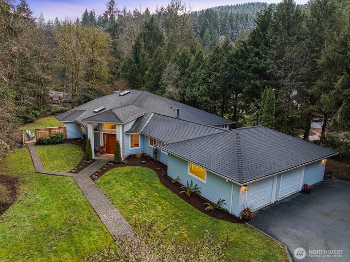 Property Photo: 12407 Upper Preston Road SE WA 98027