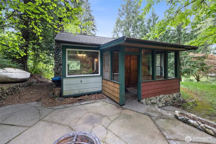 Property Photo:  17426 SE 60th Street  WA 98006 