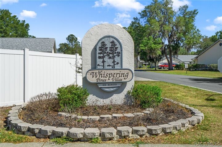 Property Photo:  1857 Arrowwood Lane  FL 34453 