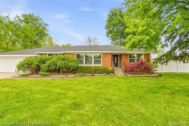 Property Photo:  7841 Haggerty Road  MI 48111 