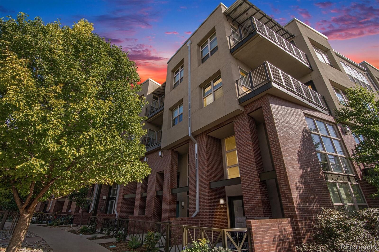 Property Photo: 7700 E 29th Avenue 303 CO 80238