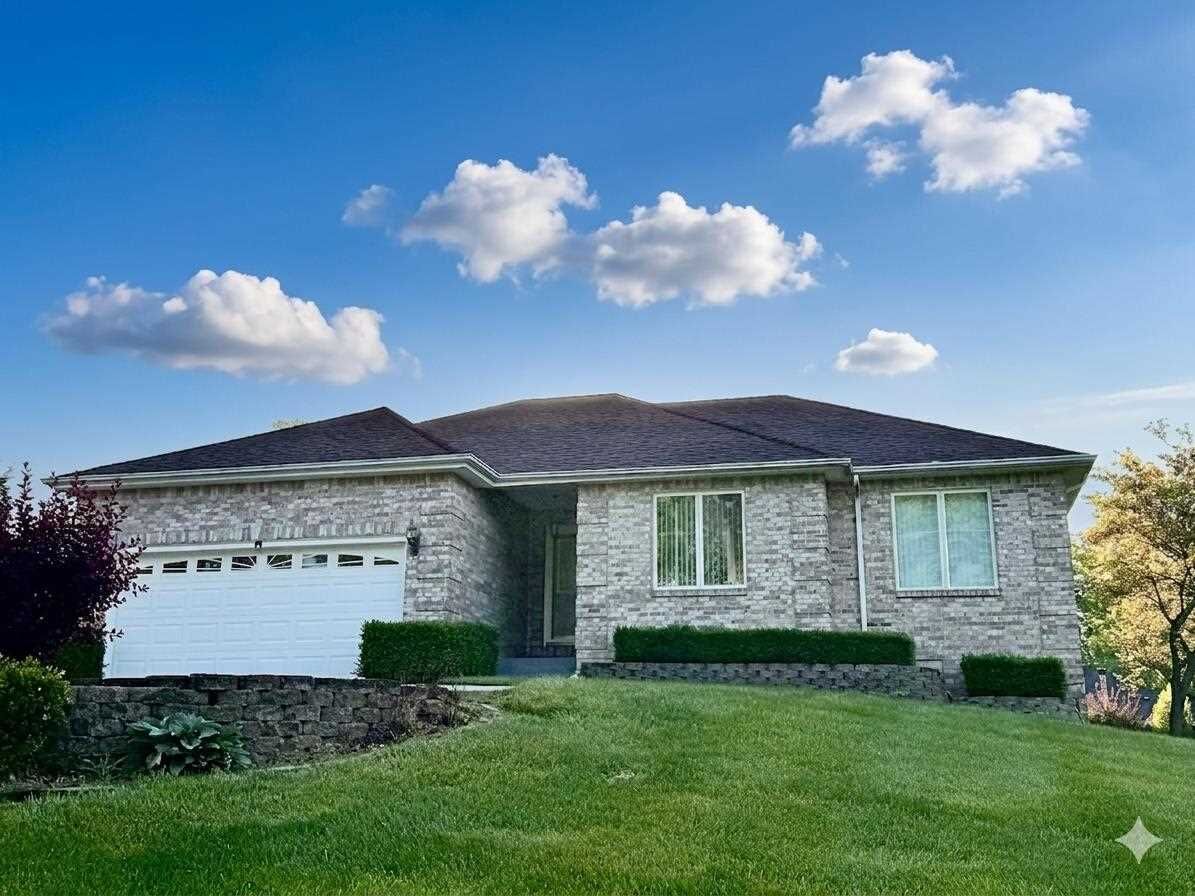 Property Photo:  528 Meadowbrook Road  IN 47374 