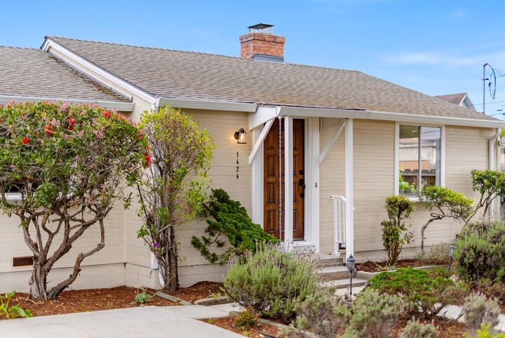 Property Photo:  1424 Contra Costa Street  CA 93955 